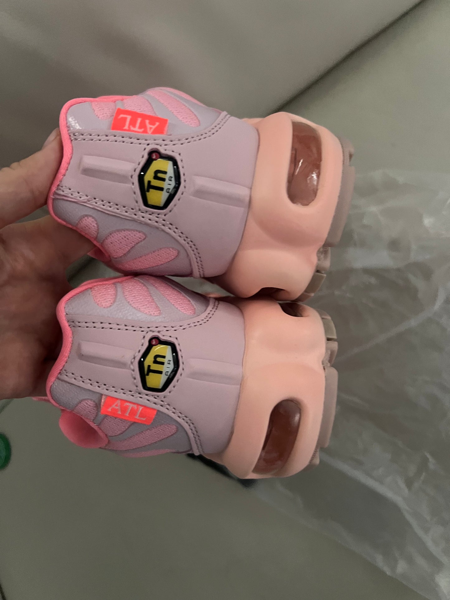 Nike Air Max Plus TN - Hot Pink